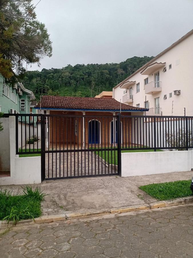 Casa Praia Grande Com Churrasqueira Villa Ubatuba Bagian luar foto
